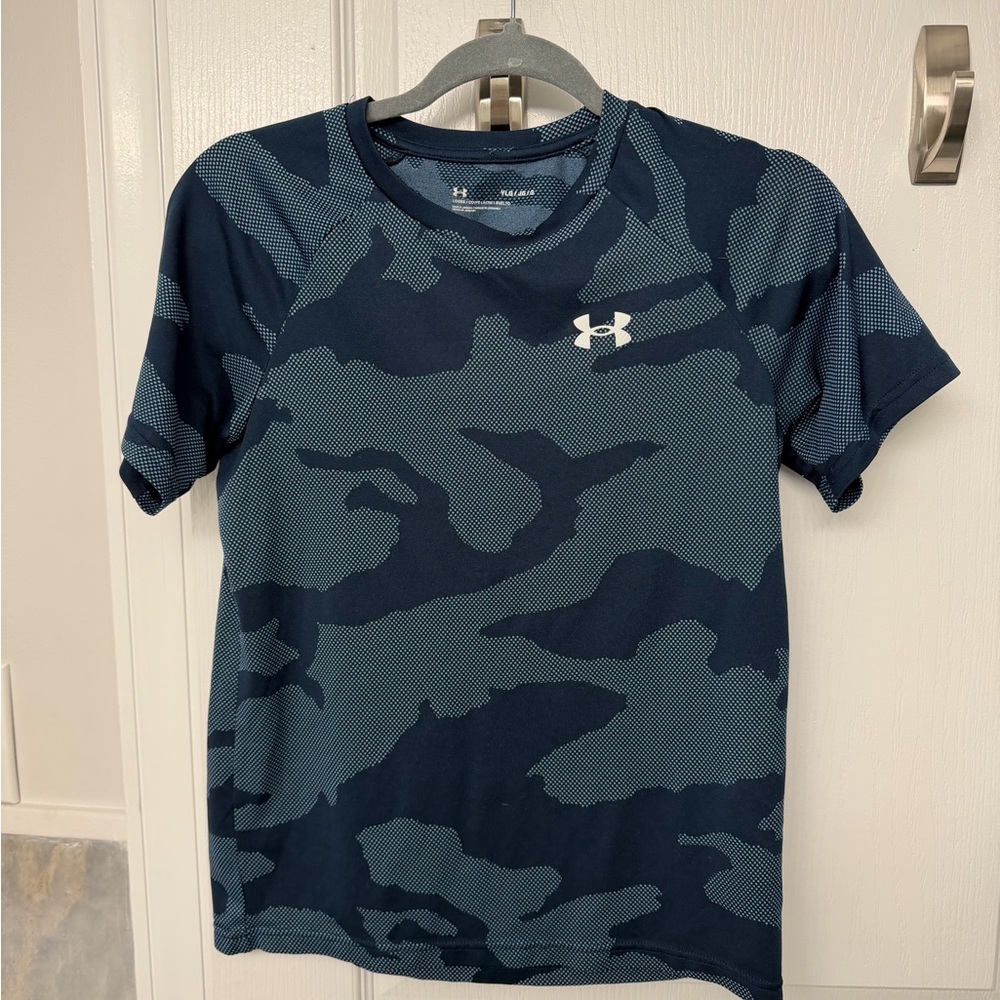 Under Armour Boy’s Blue Camo Tee